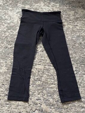 Lululemon Capri Black Leggings Size 4